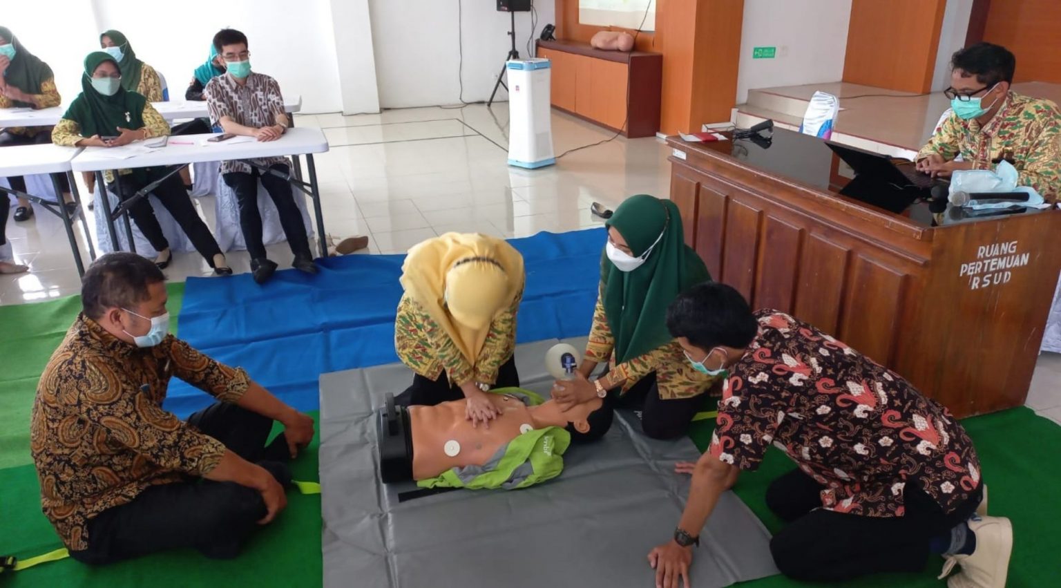 Bls Anak Pelatihan BLS (Basic Life Support) – RSUD Dr. R. Sosodoro Djatikoesoemo