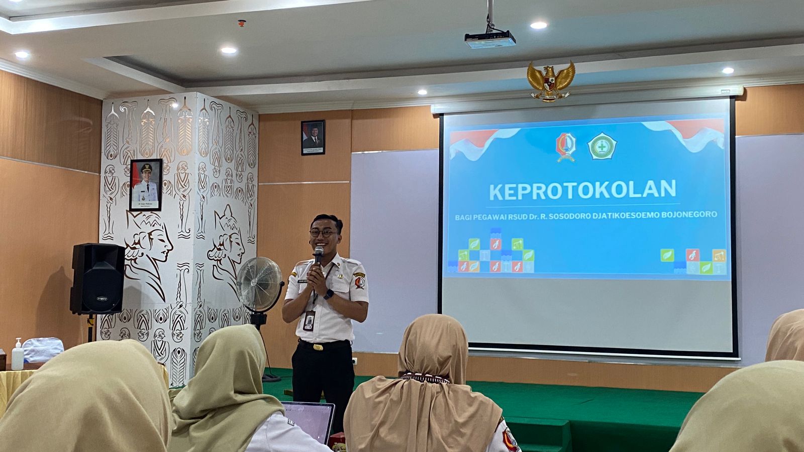 WhatsApp Image 2025-12-04 at 09.58.53 (1)