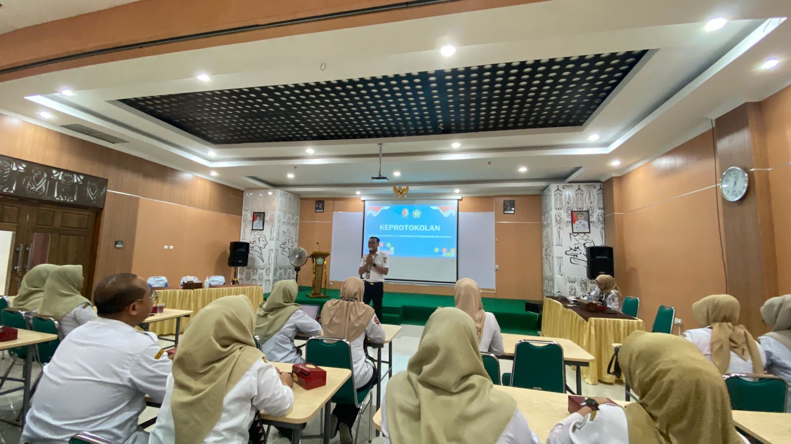 WhatsApp Image 2025-12-04 at 09.58.53 (2)